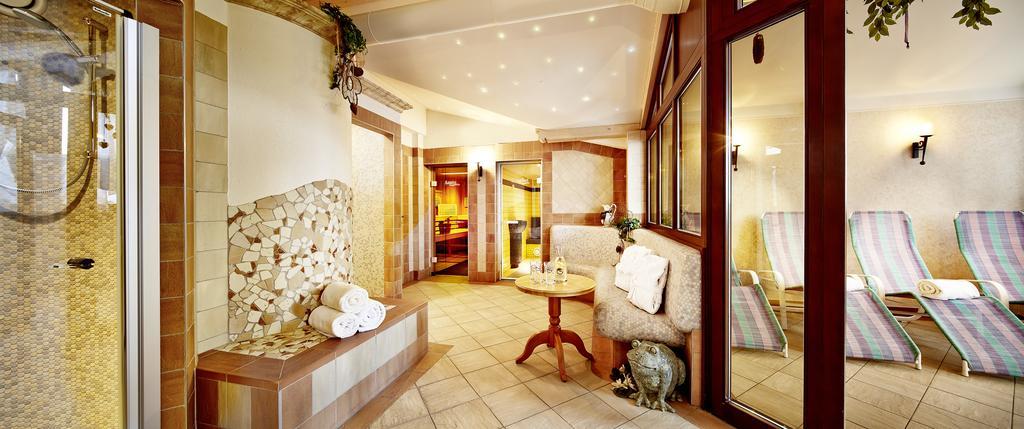 Hotel Flatscher Stuhlfelden Exterior photo